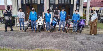 Polisi Razia Knalpot Tak Sesuai Standar di Sekolah