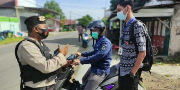 Sosialisasi Protokol Kesehatan (Prokes) dengan Patroli Dialogis