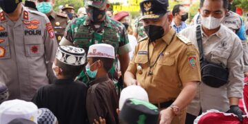 Gubernur Sugianto : Jangan Kendur Prokes dan Ikuti Vaksin Lengkap 3 Kali