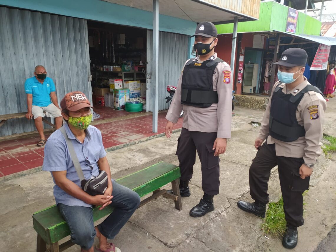 Kegiatan Yustisi dalam rangka pendisiplinan terhadap masyarakat, masa Adaptasi Kebiasaan Baru (AKB) di Wilayah Hukum Polres Seruyan dilaksankan Rutin Setiap Hari di Wilayah Hukum Polres Seruyan, Jum'at (16/07/2021) pukul 09.15 Wib. Foto : Tbn