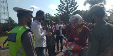 Bupati Lamandau Pimpin Apel Operasi Yustisi Penegakan Hukum Prokes Covid-19