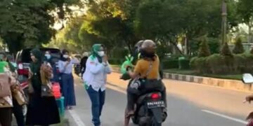 DPC PPP Kota Palangka Raya Bagikan 500 Ta’jil