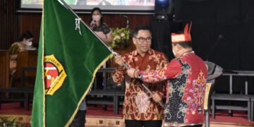 Asisten Ekbang Leonard S. Ampung Buka Konser Akbar Sekaligus Lepas Kontingen Pesparawi