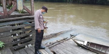Polsek Seruyan hulu Rutin Cek Debit Air Sungai Seruyan
