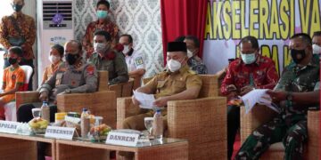 Gubernur Kalteng Tinjau Akselarasi Vaksinasi Serentak di Mapolresta Palangka Raya