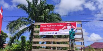Cegah Corona, Polsek Seruyan Hilir Pasang Spanduk ‘Semua Wajib  Pakai Masker’