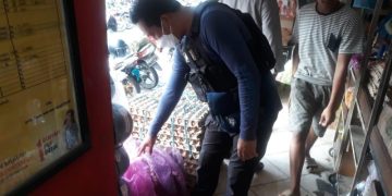 Cegah Kelangkaan Bapok, Anggota Satreskrim Sidak Pasar Saik Kuala Pembuang