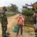 Polsek Danau Sembuluh Bagikan Masker Gratis kepada Masyarakat