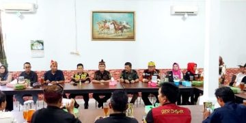 Ketum DAD Silaturahmi Dengan Ormas dan Paguyuban di Kalteng