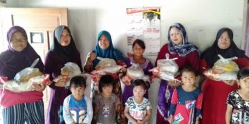 PD Aisiyah Berbagi Ini Menyasar Guru Honor dan Anak TK di Bereng Bengkel