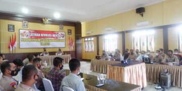 Anggota Polri Harus Bisa Menjadi Penggerak Revolusi Mental