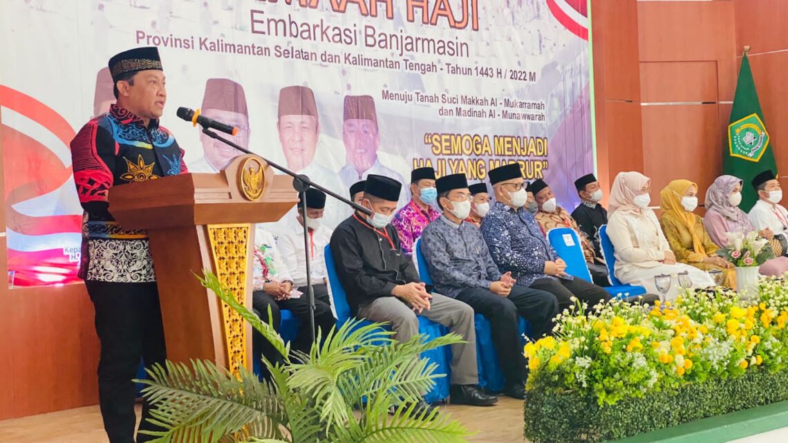 Wakil Gubernur Kalteng H. Edy Pratowo saat menyampaikan sambutannya.