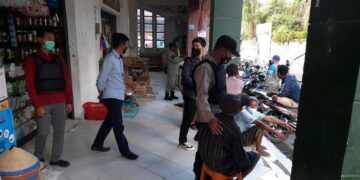 Gabungan Personil Polres Seruyan Giat Ops Yustisi