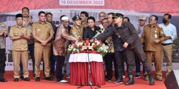 Gubernur H. Sugianto Sabran Awali Pemancangan Tiang Perdana Pembangunan RSUD Wilayah Barat