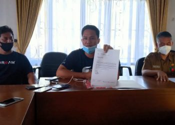 Dinilai Menyudutkan Dirinya, Bupati Lamandau akan Laporkan MH Pasal Pencemaran Nama Baik