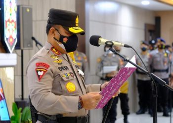 Kapolda Pimpin Sertijab Wakapolda dan 7 Pejabat Utama Polda Kalteng