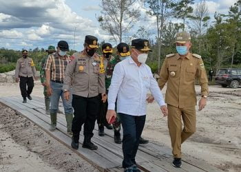 Kapolda Dampingi Gubernur Tinjau Lokasi Food Estate di Sepang Gunung Mas
