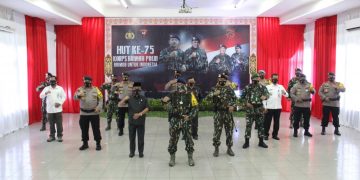 Pimpin Upacara Hari Jadi Korps Brimob Polri ke-75, Kapolri Tekankan Pentingnya 4T