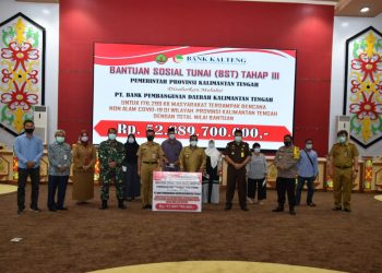 Plt. Gubernur Kalteng Luncurkan Bansos Tahap III Bagi 176.299 KK Terdampak Covid-19