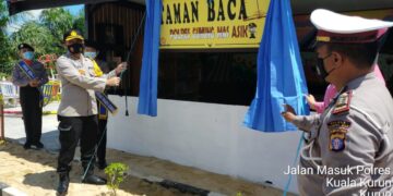 Resmikan Taman Baca Asik, Kapolres Gumas : Semoga Anak-anak Semakin Cinta Membaca