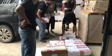 Polisi Kawal Pengambilan Surat Suara Pilkades Gelombang III Kabupaten Seruyan