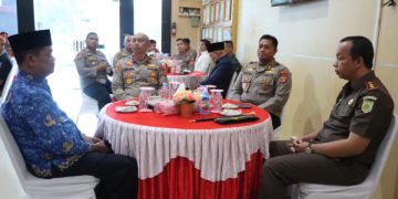 Bersama Forkopimda dan Tokoh Seruyan, Wakapolda Kalteng Jalin Silahturahmi