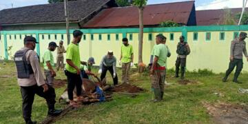 Personil Polres Seruyan Laksanakan Pengamanan Hewan Kurban