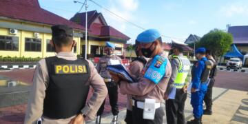 Apel di Saat Lebaran Propam Polres Seruyan Tetap Absensi Kehadiran