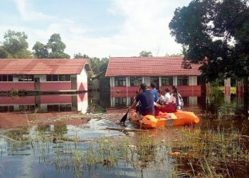Korban Banjir di Pulang Pisau Mulai Mengungsi