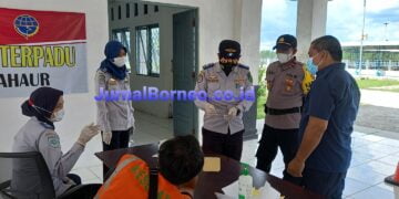 Tes Antigen Positif, Satu Penumpang KMP Drajat Paciran Tiba di Pelabuhan Bahaur