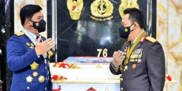 HUT ke-76 TNI, Kapolri: Sinergitas TNI-Polri Mutlak Sebagai Kekuatan Strategis Hadapi Tantangan