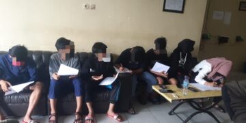 Patroli Rutin, Satpol PP Pulpis Dapati 7 Pelajar yang Lagi Asik Merokok dan Pacaran