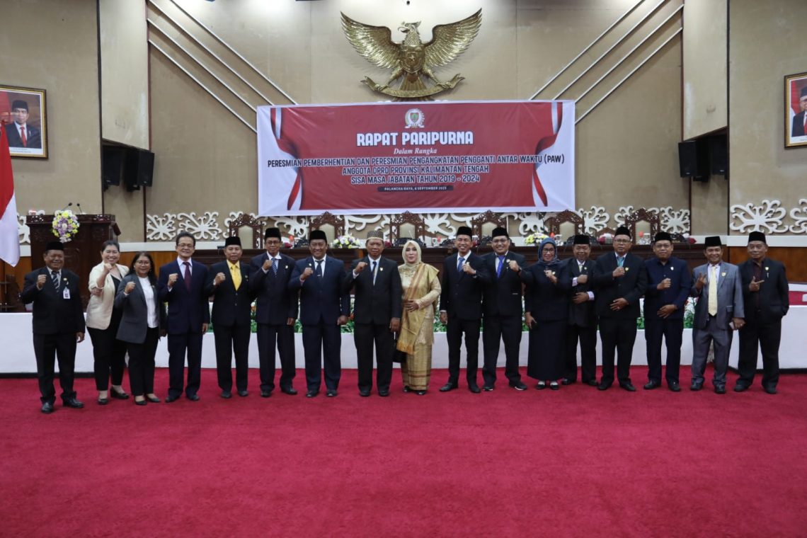 Peresmian Pemberhentian dan Peresmian Pengangkatan Pengganti Antar Waktu Anggota DPRD Prov. Kalteng Sisa Masa Jabatan Tahun 2019-2024 atas nama Suwarno dari Partai Demokrat
