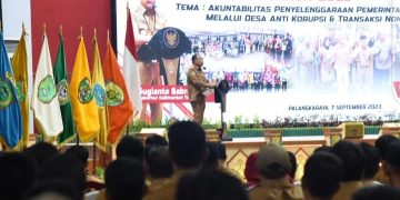 Sekda Kalteng Tutup Rapat Kerja Penyelenggaraan Pemerintahan Desa 2023