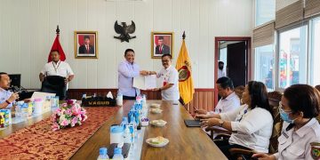 Wagub Edy Pratowo Serahkan Surat Pelaksana Harian Beberapa Perangkat Daerah