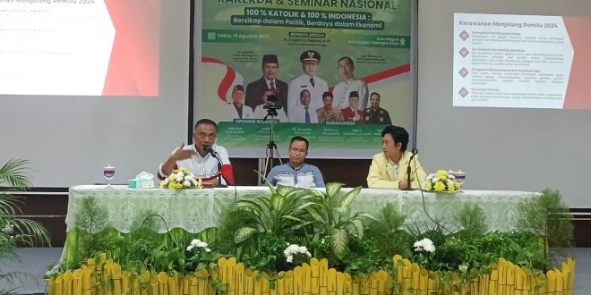 Ketua DPRD Palangka Raya, Sigit K Yunianto menutup Rapat Kerja Daerah (Rakerda) dan Seminar Nasional Pemuda Katolik Kalteng, di Palangka Raya, Sabtu (19/8/2023). Foto : Ist