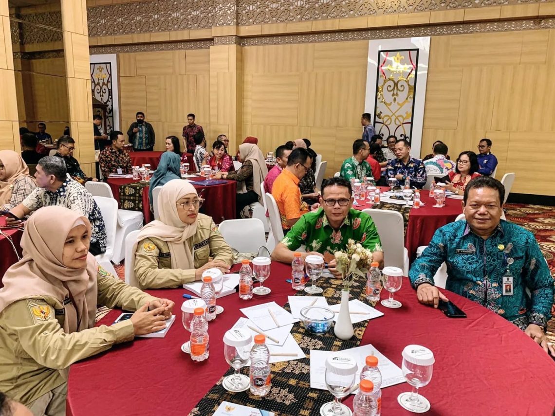 Sekretaris DPRD H. Pajarudinnoor mengikuti Rapat Sosialisasi Pedoman Penyusunan Anggaran Pendapatan dan Belanja Daerah (APBD) Provinsi Kalimantan Tengah Tahun Anggaran Tahun 2024
