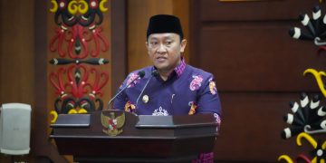 Wagub H. Edy Pratowo Lepas Kafilah Kalteng Ikuti STQH Nasional XXVII