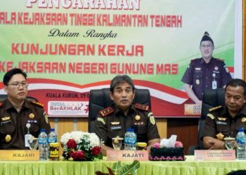 Kajati Dorong Pimpinan Kejari Gumas Terus Berinovasi dan Berikan Pelayanan Terbaik