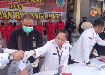 Musnahkan 1 Kg Sabu, Polda Kalteng Selamatkan 20 Ribu Jiwa