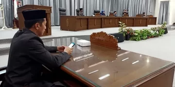 DPRD Barut Gelar Rapat Paripurna Penyampaian Pidato Pengantar Bupati Terhadap Raperda APBD-P