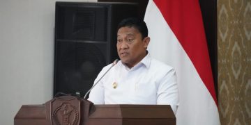 Wagub Serahkan Naskah Rancangan APBD 2024 Kepada Pimpinan DPRD