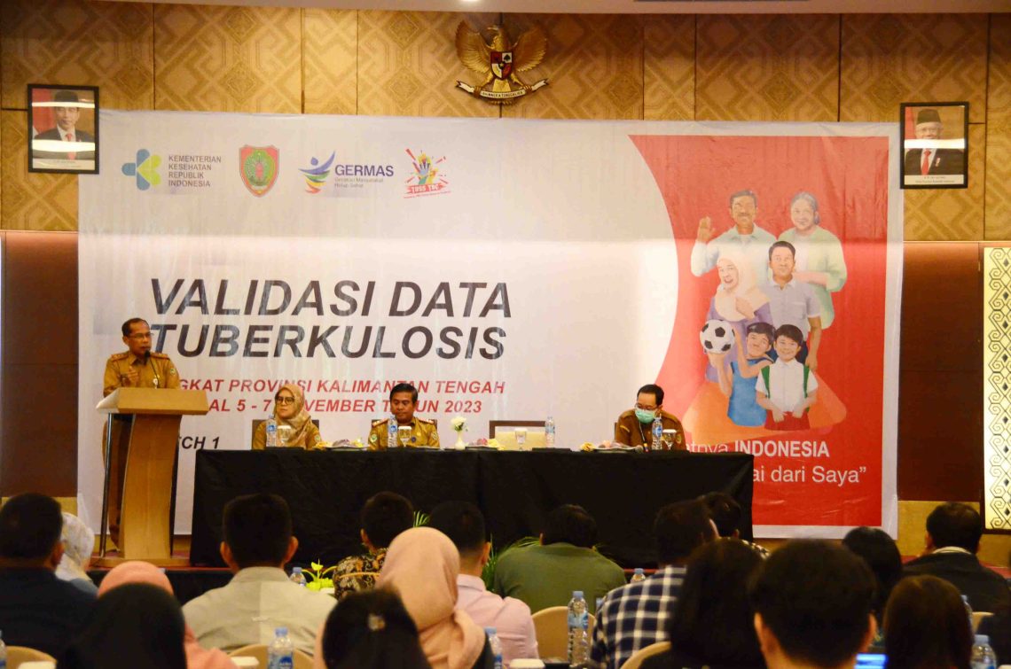 Kadinkes Kalteng Suyuti Syamsul saat Membuka kegiatan