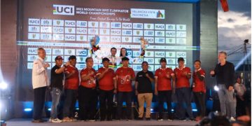 Titouan dan Gaia Juara UCI MTB Eliminator World Championship 2023