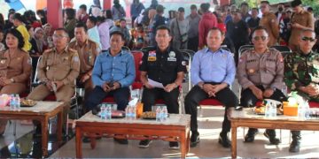 Bupati Mura Tutup Lomba Perahu Tradisional dan Besei Kambe