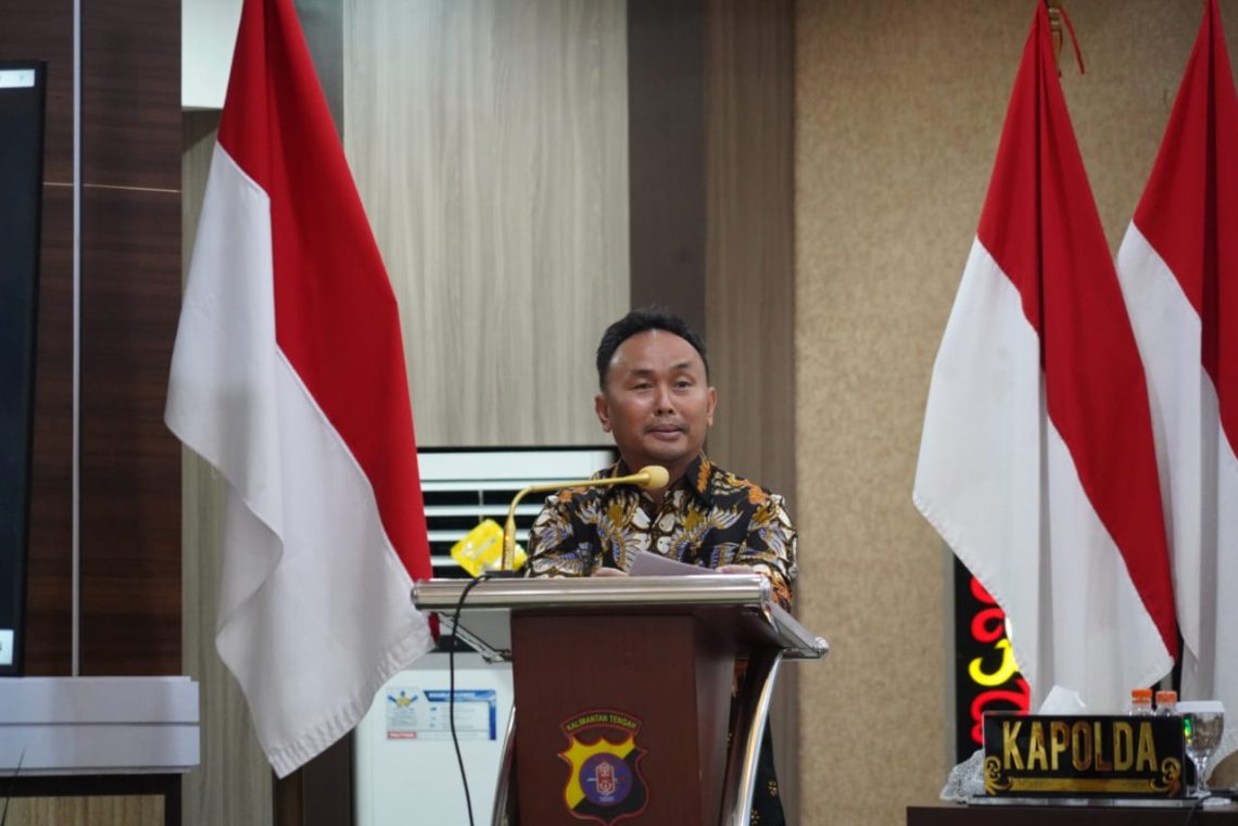 Gubernur Kalteng, H. Sugianto Sabran, hadiri Rapat Koordinasi (Rakor) Satgas Penanganan Konflik Sosial di Wilayah Hukum Kalteng, yang dilaksanakan di Aula Arya Dharma Polda Kalteng, Kamis (14/12/2023). Foto : mmc