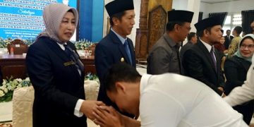 Ketua Dewan Barut Apresiasi Pemkab Barito Utara Serahkan 64 SK PPPK