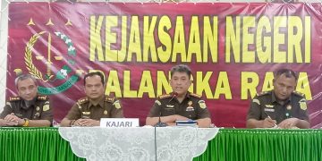 Kajari Palangka Raya Persilahkan Masyarakat Praperadilkan Penghentian Penyidikan Korupsi Jambu Kristal
