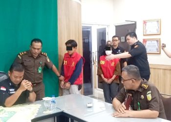 Kejati Kalteng Tahan Dua Pejabat Dinkes Barsel Tersangka Korupsi Dana BOK 2020-2021