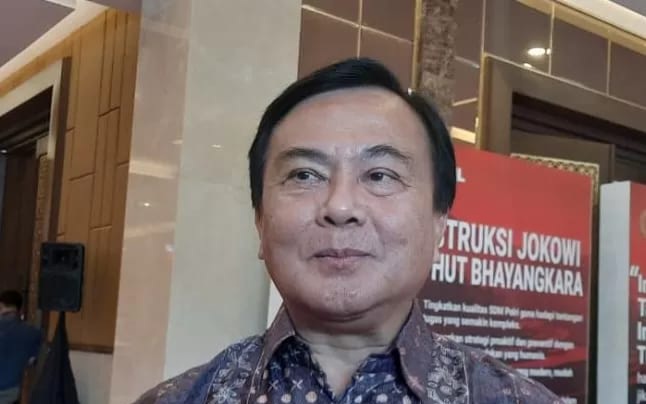 Ketua Harian Kompolnas Irjen (Purn) Benny J Mamoto. Foto: ist